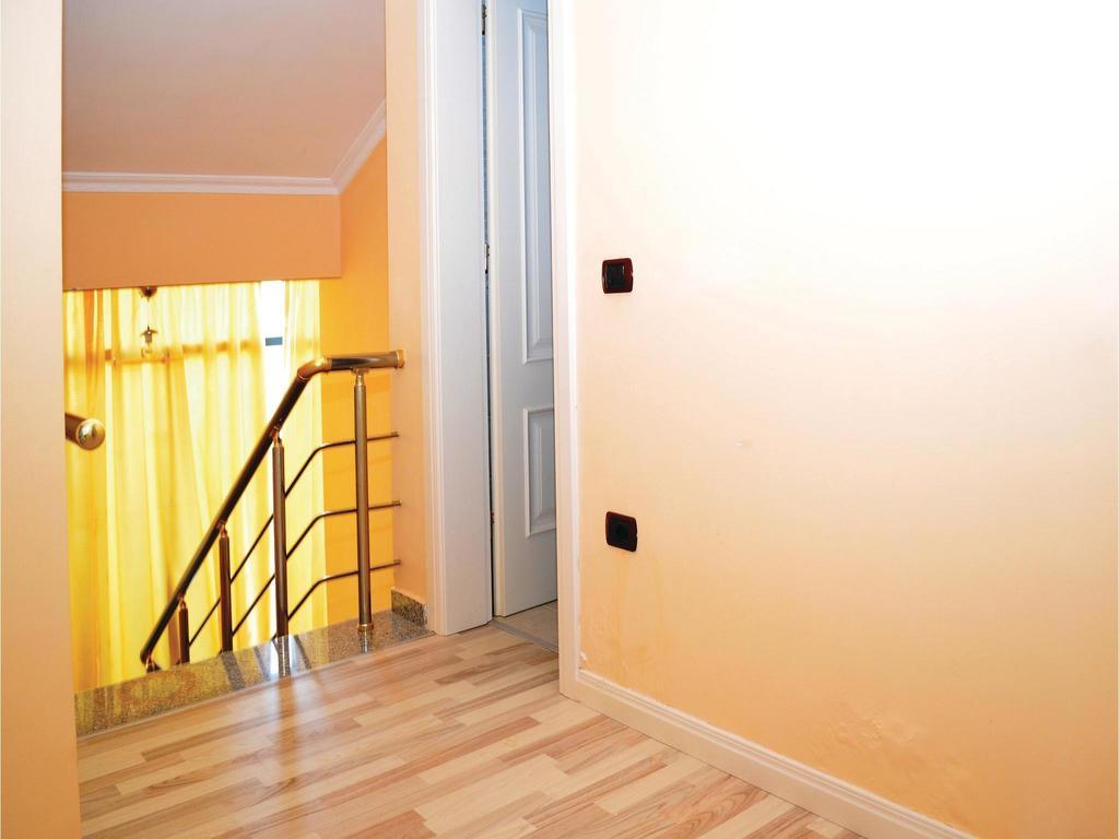Holiday Home Pishat E Buta 28 Golem  Exteriér fotografie